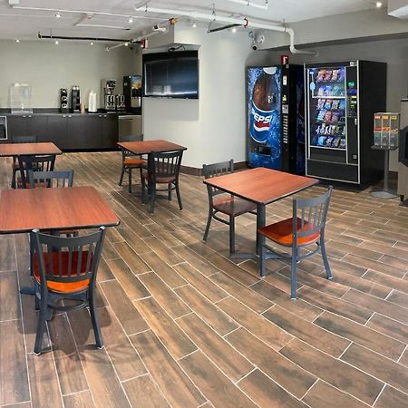 2Nd Street Inn & Suites Rochester Esterno foto